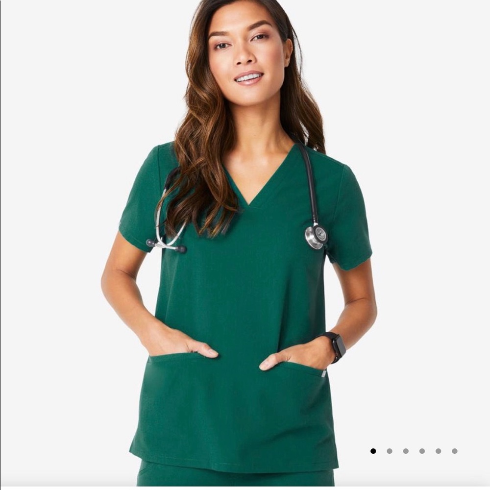 Figs hunter green Casma top XS